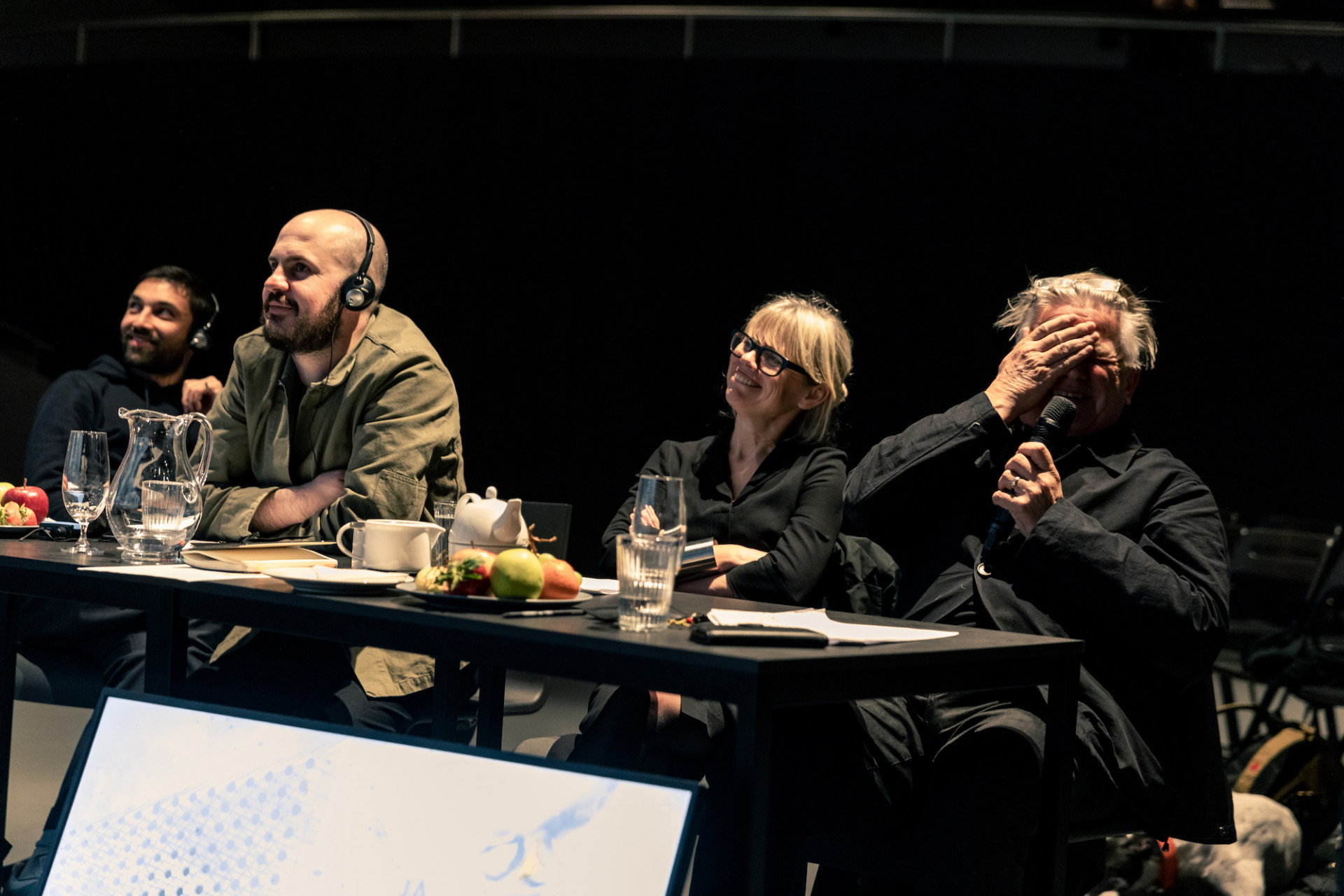 Finálová porota, zleva: Hikaru Nissanke, Jon Lopez, Pavla Melková, Miroslav Šik © Radek Úlehla