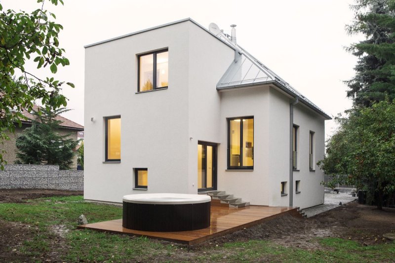 Edit!, 180° house – foto