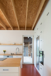 Rodinný dům v Českém středohoří, Molo architekti