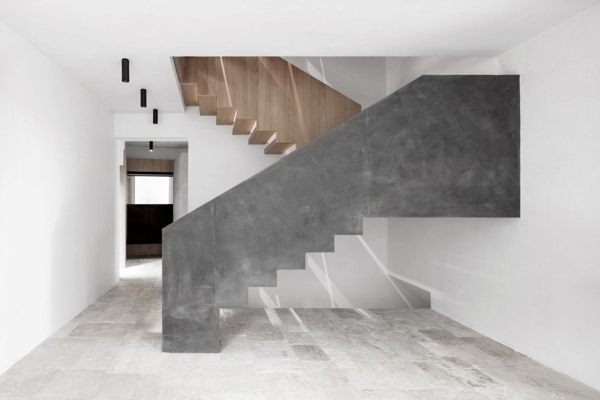 F Holiday House, Bergmeisterwolf