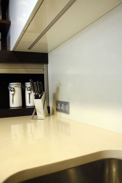 dotegg architekti s. r. o., Půdní byt v Holešovicích - foto