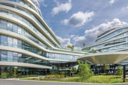 Budova The Wings v Diegem v Belgii od ASSAR LLOX architects