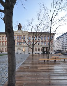 Revitalizace Komenského náměstí v Praze na Žižkově, MCA atelier/ Pavla Melková, Miroslav Cikán