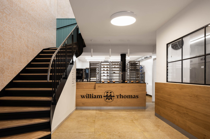 Interiér řemeslné pekárny William Thomas Artisan Bakery v Brně, Atel!er / Kateřina Horych