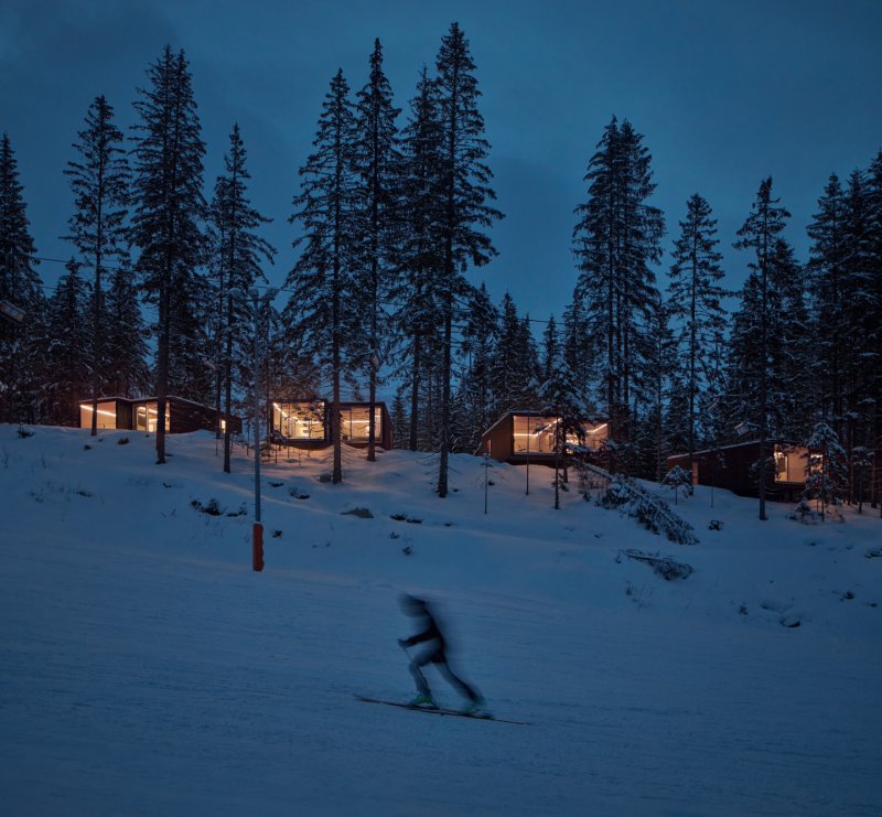 Sheltre pre hotel Bjornson, Ark-shelter / Michiel De Backer, Viktor Mikovčák, Martin Mikovčák