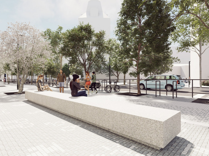 lavička před ZŠ Korunovační