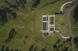 Luxusní vila z betonu od dánských CF Møller Architects