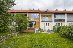 Řadový dům Solidarita, Mooza architecture