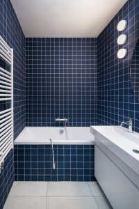 Rekonstrukce interiéru žižkovského mezonetu v Praze od No Architects
