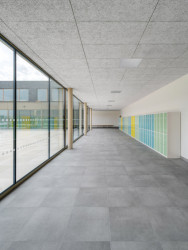 V Šeberově mají novou základní školu. Navrhlo ji studio ADR.