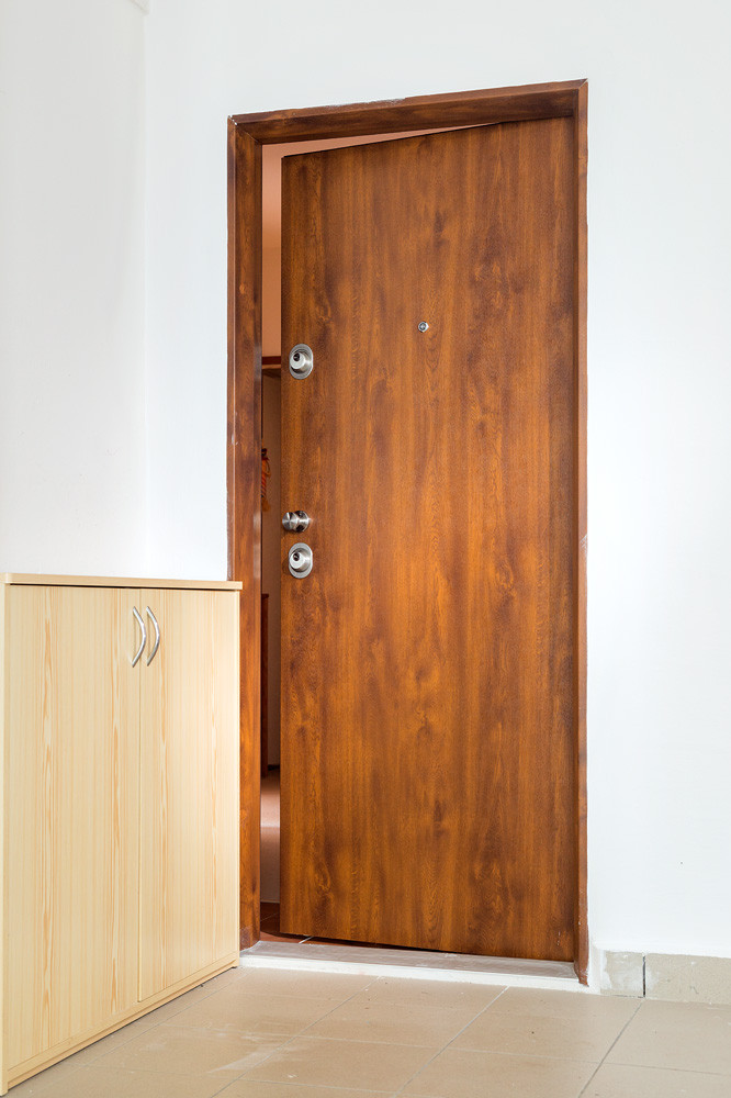 Jak vybrat bezpečnostní vchodové dveře, které podtrhnou design vašeho domu?