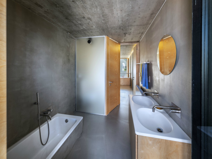 Dům v ocelovém korzetu, Jan Šépka /Šépka architekti/