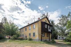 Městské bytové domy v Plzni, Projectstudio8: Původní poválečné bytové domy