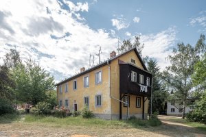 Městské bytové domy v Plzni, Projectstudio8: Původní poválečné bytové domy