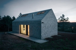 dekleva gregorič arhitekt, Compact Karst House - foto