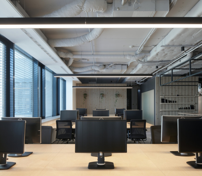 Kanceláře FUNTASY v bývalém parkovacím domě Rozmarýn v Brně, Studio Perspektiv