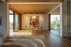 Hlavní obytná místnost (Dům v Olešku, AbtSmolen)