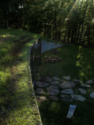 Škola z/lomu u Kamenné Lhoty od kanceláře a69