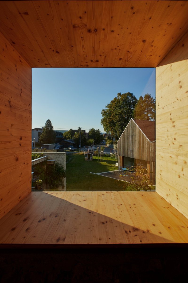 Proměna hospodářské usedlosti s mlýnem na Slovensku od RDTH architekti