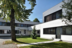 Restless, Atelier38,