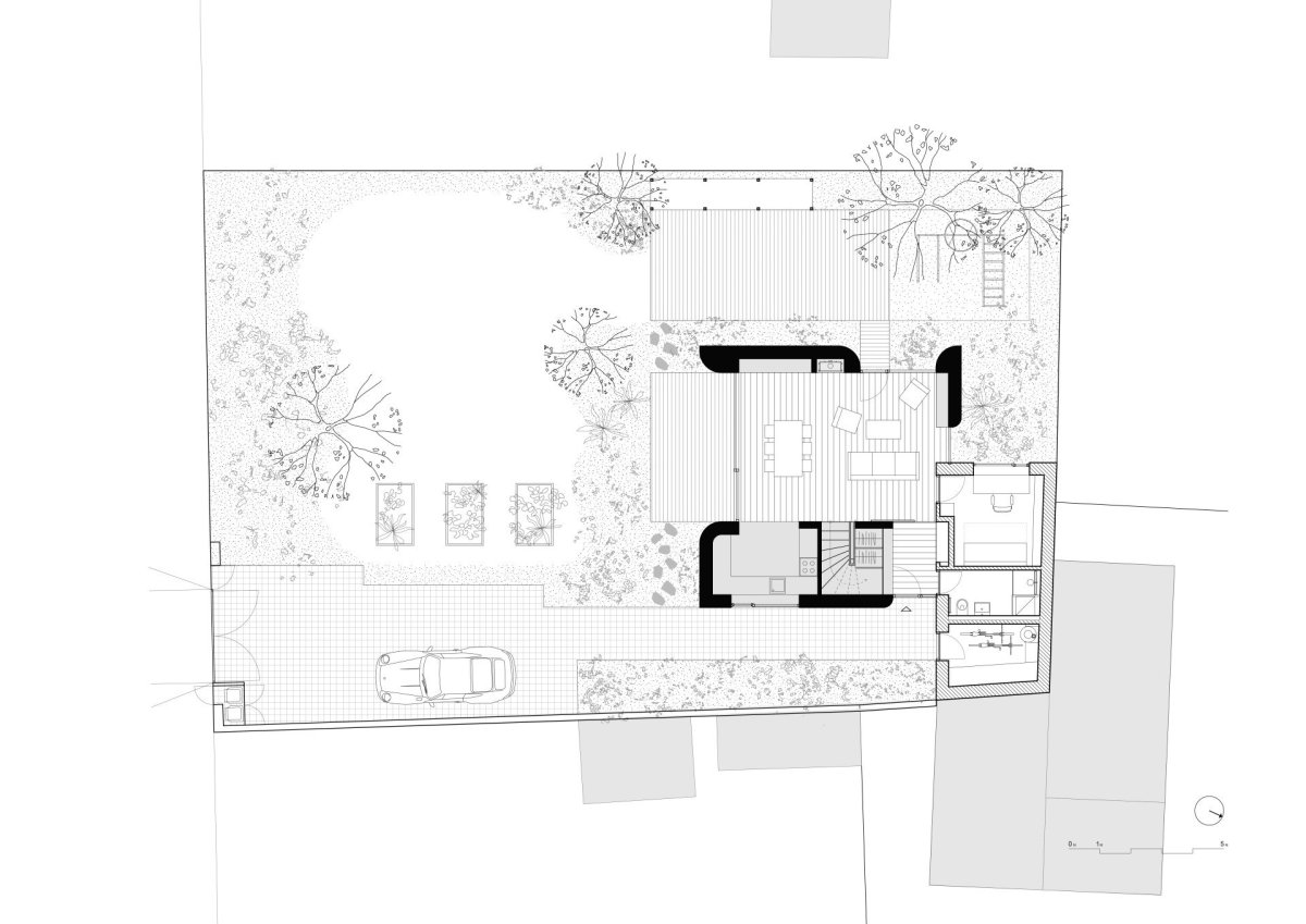 Půdorys 1.NP (Rodinný dům v Radotíně, Papundekl architekti)