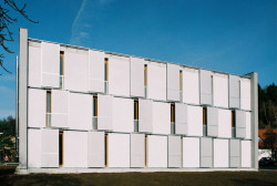 Traf-a, Dům na půl cesty, Valašské Meziříčí, foto