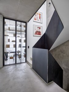 Interiér domu v pražských Malešicích od architektů z SMLXL