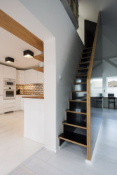 No Architects, Rekonstrukce prvorepublikového bytového domu – foto