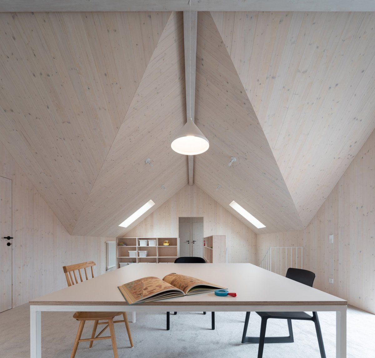 Rodinný dům v Trhových Svinech od ateliéru 111 Architekti