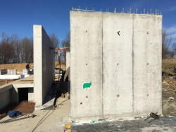 Při realizaci rodinného domu u Nového Jičína bylo použito bednění PERI.