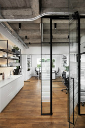 Redesign kaceláří Redbull, 3. patro, Kunc Architects,