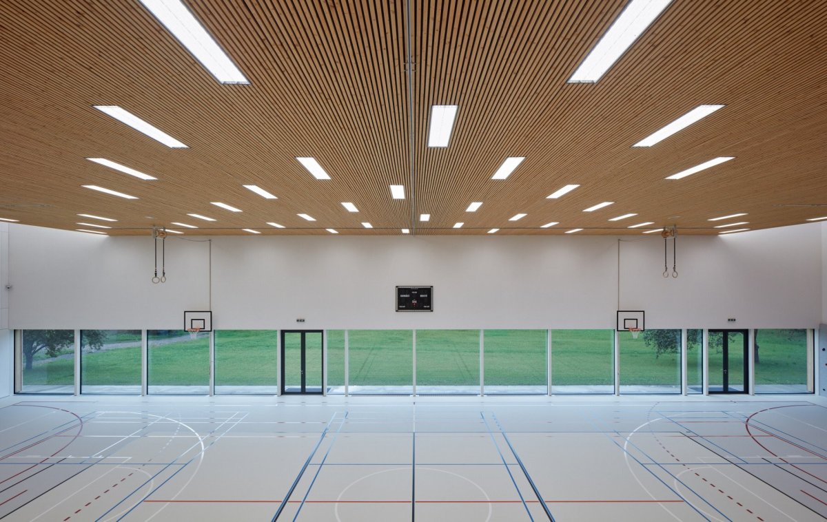 Sportovní hala v Novém Hrozenkově od studia Consequence Forma