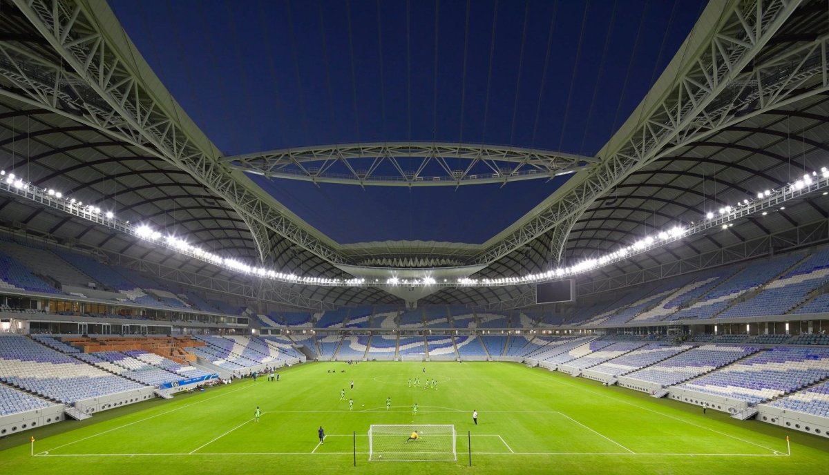 Sportoviště s kapacitou 40 000 diváků, které před vysokými teplotami chrání zatahovací střecha, bude po skončení šampionátu sloužit lokálnímu fotbalovému týmu Al Wakrah.