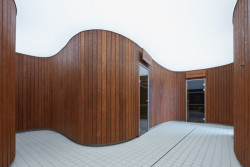 Plavecká hala v Lounech od studia dkarchitekti