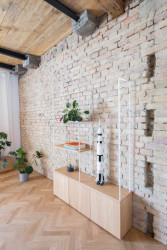 V tomto bytě se nebydlí, hlavně se v něm pracuje.