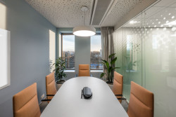 Zasedací místnosti byly vybaveny pohodlnými křesly Harmony Modern od LD Seating.