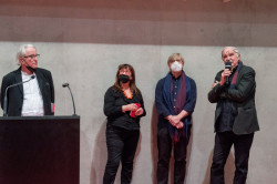 Premiéra filmu Trochu poučnej barák o budově Fakulty architektury ČVUT v Praze