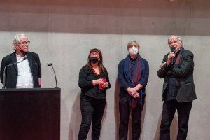 Premiéra filmu Trochu poučnej barák o budově Fakulty architektury ČVUT v Praze