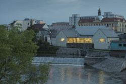 Sídlo firmy RenoEnergie, ov-a (Opočenský Valouch architekti)