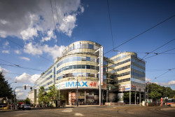 Obchodní a administrativní centrum Flora