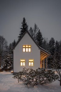 Chata v Jizerských horách od architektky Kateřiny Margoldové