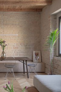 Architekt Marián Gombarček navrhl rekonstrukci rodinného domu v Bratislavě