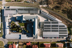 Areál továrny (Rekonstrukce přádelny v Kežmarku; BEEF Architekti)