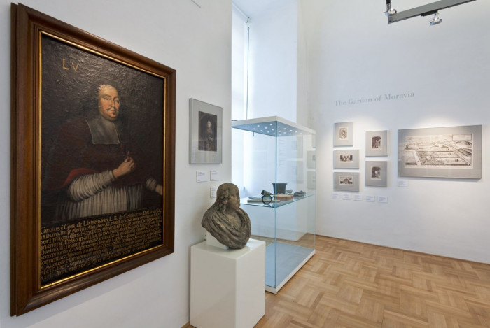 Architekti DRNH, NCZK, Arcibiskupský zámek v Kroměříži, Kabinet zahradní kultury, expozice v 2. NP – foto