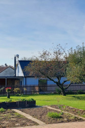 Bydloarchitekti - Vesnický dům Polanka nad Odrou: Místní oceňují hlavně poklidný a přírodní charakter lokality