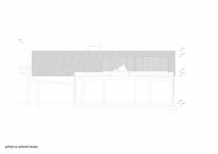 Výrobní a administrativní objekt firmy Pilana Karbid v Hulíně, Ellement architects, pohled na východní fasádu