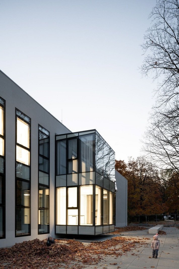 Nově zrekonstruovaný kulturní dům v Ostravě od Platforma architekti