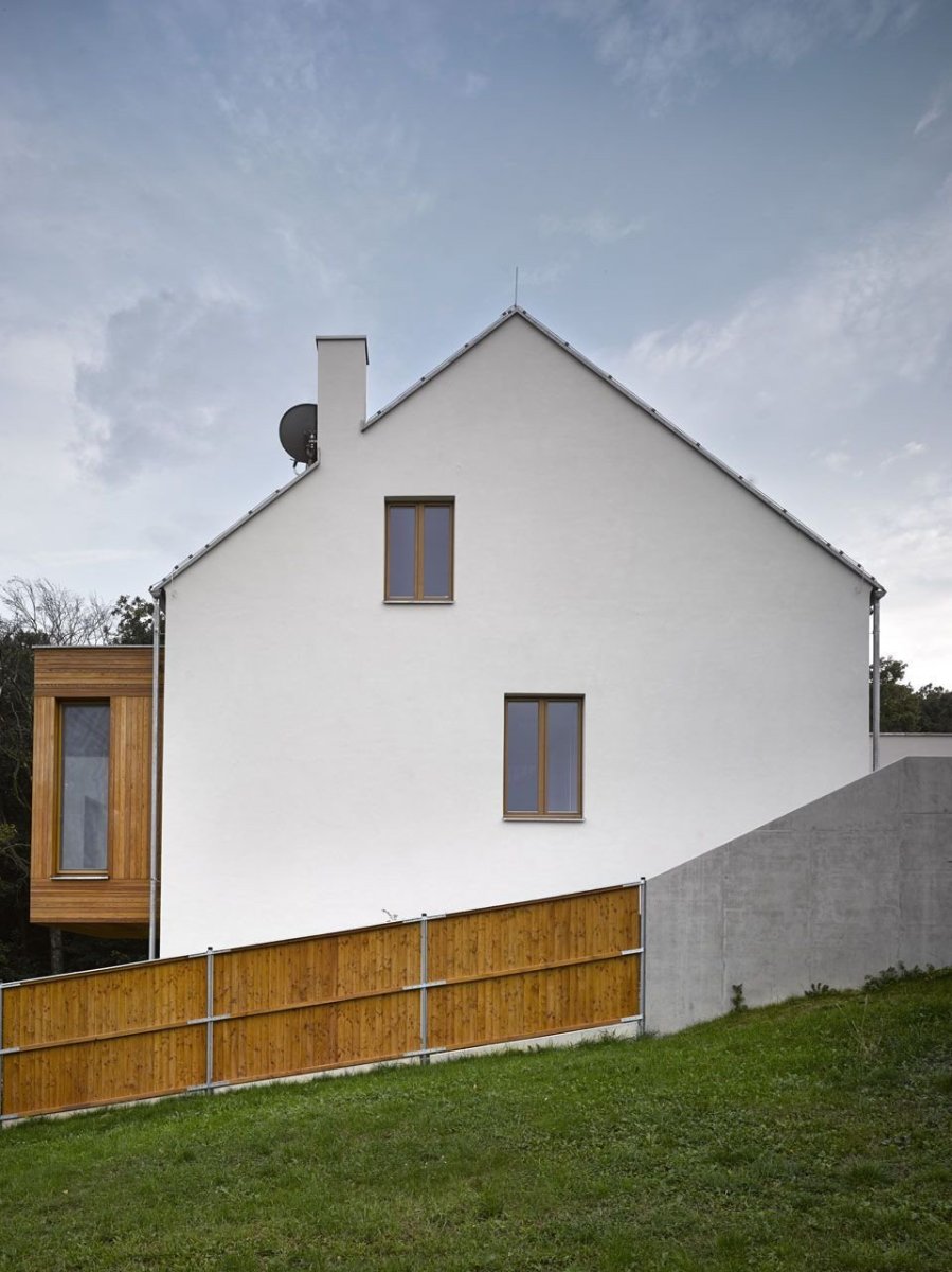Jaroušek Rochová architekti, RD v Brně-Žebětíně - foto