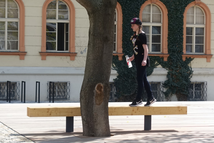 Revitalizace Komenského náměstí v Praze na Žižkově, MCA atelier/ Pavla Melková, Miroslav Cikán. Zdro: MCA atelier