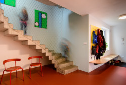 Rodinný dům s knihovnou v Českých Budějovicích od studia +arch